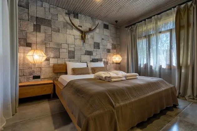 Villa 2+1 Oda, Bahçe Manzaralı, Balkonlu