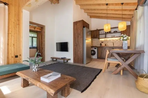 Villa, Bahçe Manzaralı, Balkonlu