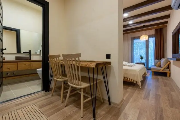 Studio, Bahçe Manzaralı, Balkonlu