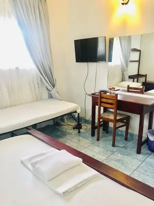 Deluxe Oda, 1 En Büyük (King) Boy Yatak
