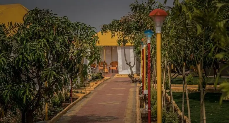 Luxury Oda, Balkon, Bahçe Manzaralı