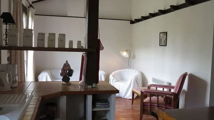 Family Kır Evi, Bahçe Manzaralı (Minervois Gite)