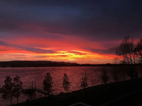 Üç Kişilik Oda, Balkon, Göl Manzaralı