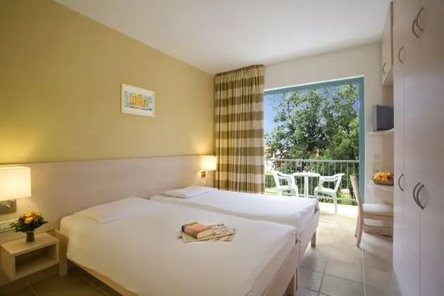 Superior Double or Twin Room with A/C, Seaside, Balcony