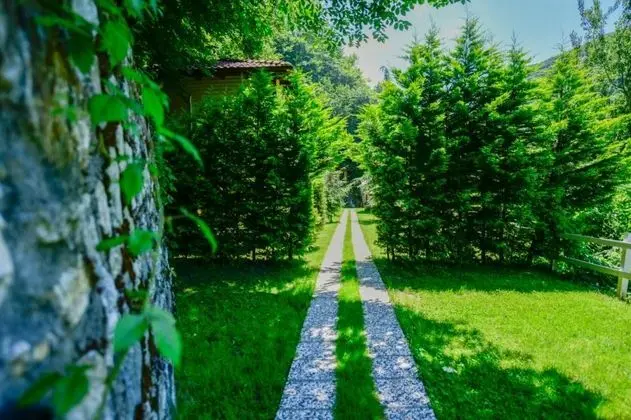 Bungalow, Dağ Manzaralı, Balkonlu veya Fransız Balkonlu