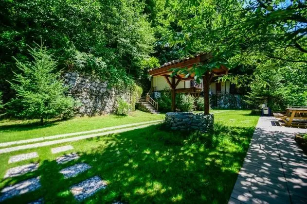 Bungalow, Dağ Manzaralı, Balkonlu veya Fransız Balkonlu