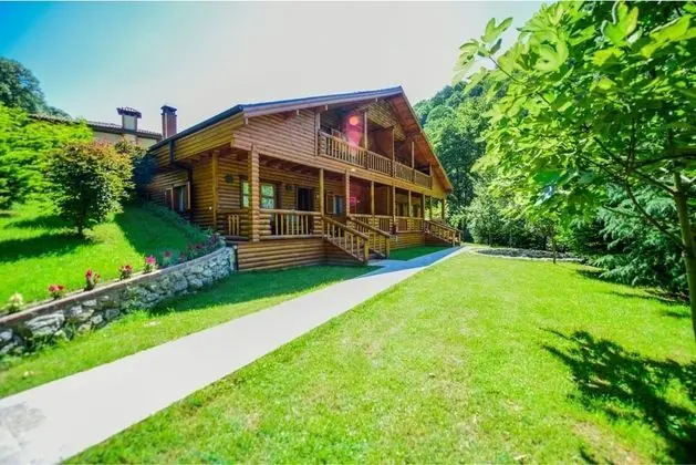 Family Suite, Dağ Manzaralı, Şömineli ve Balkonlu