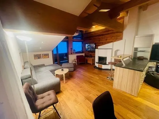 Traditional Apart Daire