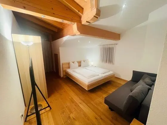 Traditional Apart Daire