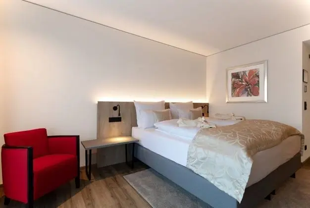 Comfort Tek Büyük Yataklı Oda