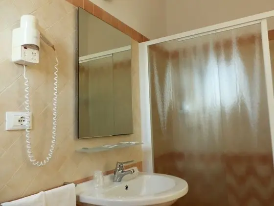 Standard Tek Büyük veya İki Ayrı Yataklı Oda, Balkon