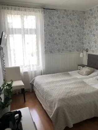 Tek Büyük Yataklı Oda, 1 Büyük (Queen) Boy Yatak