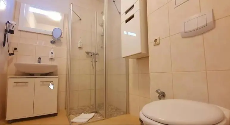 Standard Tek Büyük Yataklı Oda