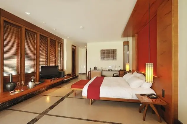 Superior Süit, 1 Çift Kişilik Yatak ve Çekyat (Water Villa with Whirlpool)