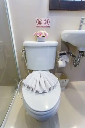 Superior Oda, Havuz Manzaralı