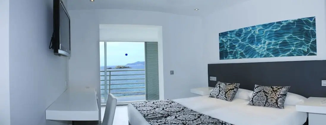Tek Büyük Yataklı Oda, Teras, Deniz Manzaralı