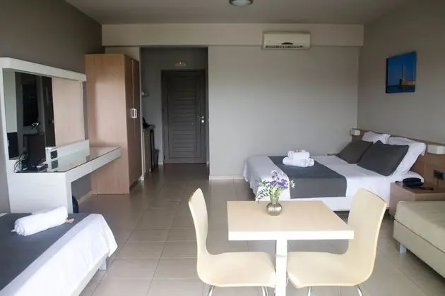 Stüdyo, Deniz Manzaralı