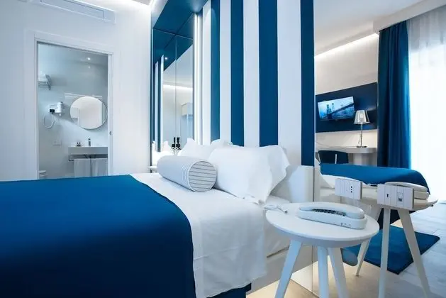 Standard Tek Büyük veya İki Ayrı Yataklı Oda, Bahçe Manzaralı