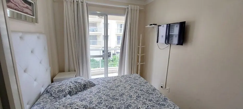 Honeymoon Apart Daire