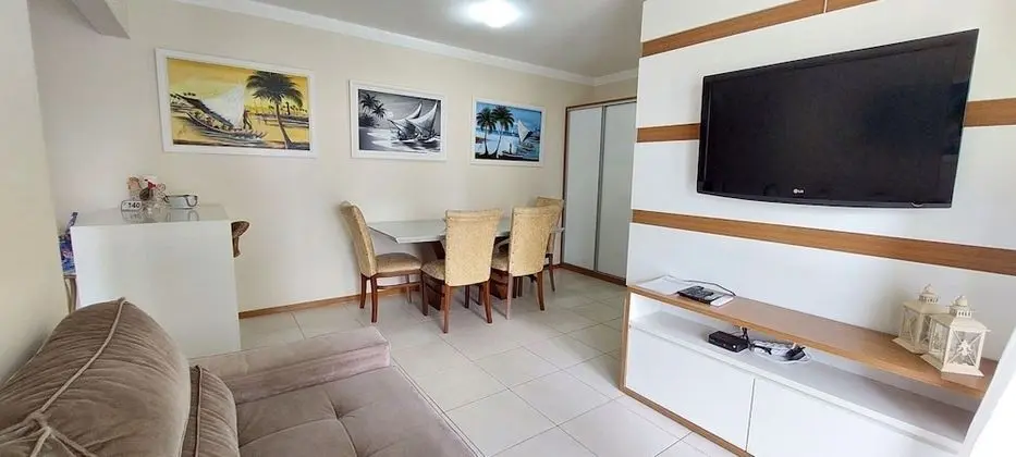 Honeymoon Apart Daire