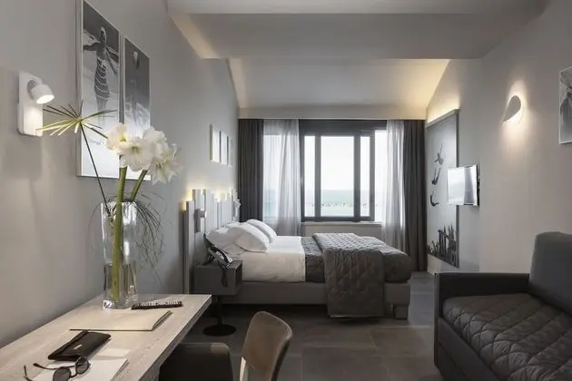 Executive Üç Kişilik Oda, Deniz Manzaralı