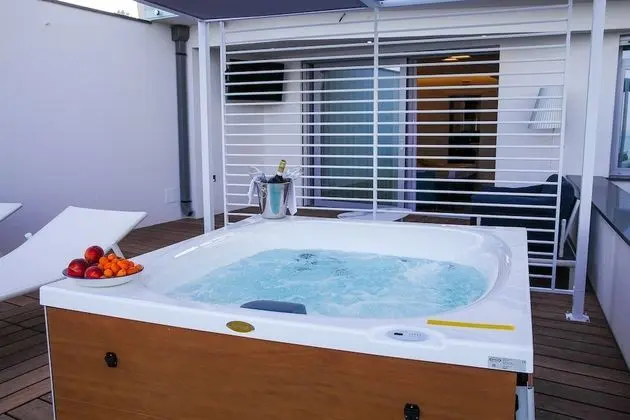 Junior Süit (NAUTILUS)