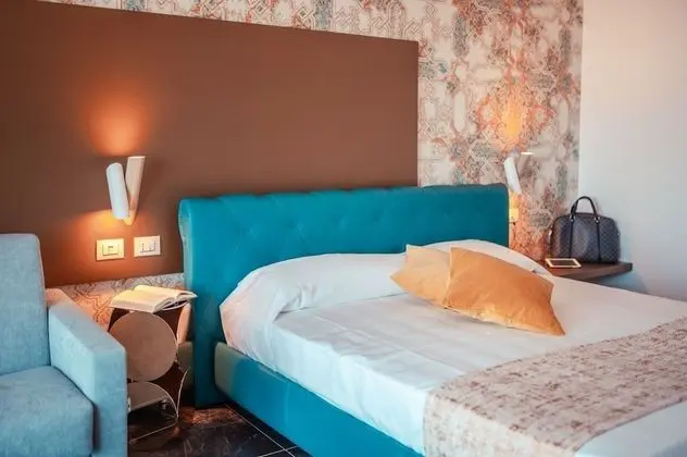 Junior Süit (NAUTILUS)