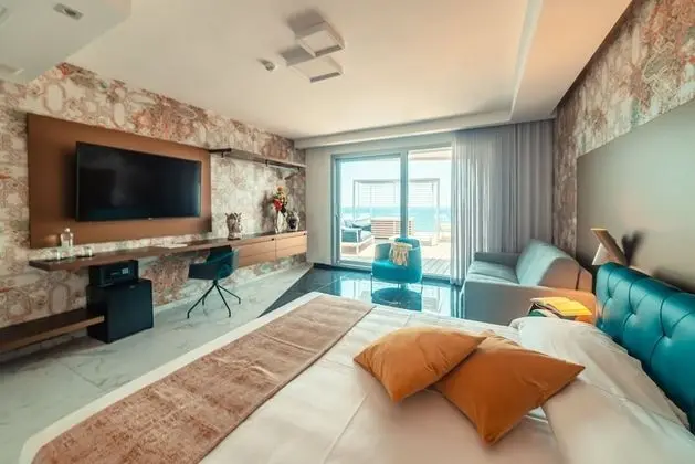 Junior Süit (NAUTILUS)