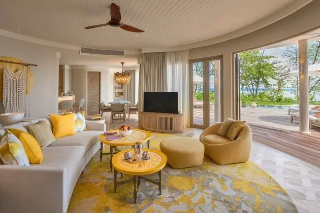 2 Bedroom Beach Residence -Free Meal Plan Upgrade to Half Board (Stays from 11 Apr to 30 Sep '24)
