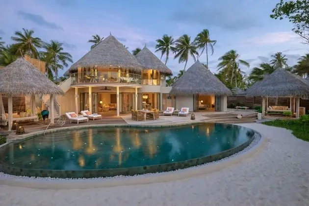 2 Bedroom Beach Residence -Free Meal Plan Upgrade to Half Board (Stays from 11 Apr to 30 Sep '24)