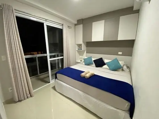 Honeymoon Apart Daire