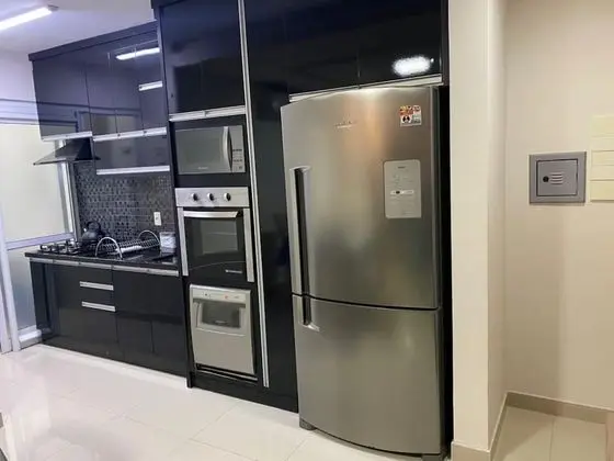 Honeymoon Apart Daire