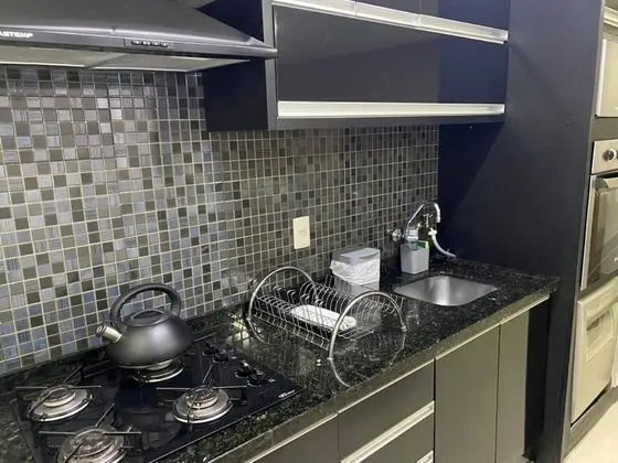 Honeymoon Apart Daire