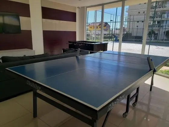 Honeymoon Apart Daire