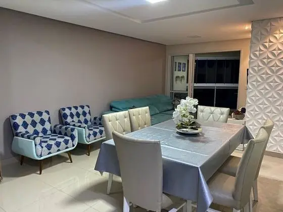 Honeymoon Apart Daire