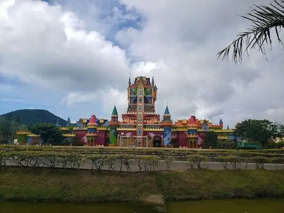 Honeymoon Apart Daire