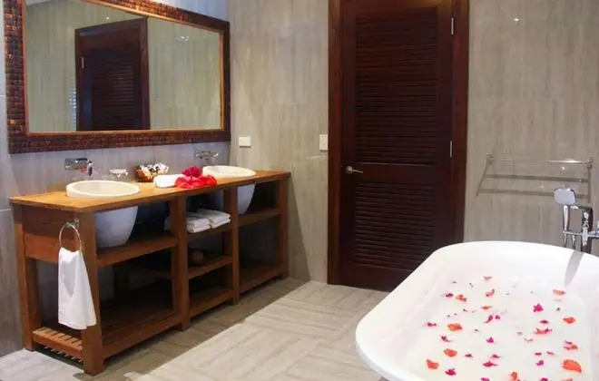 Bungalov, Denize Sıfır