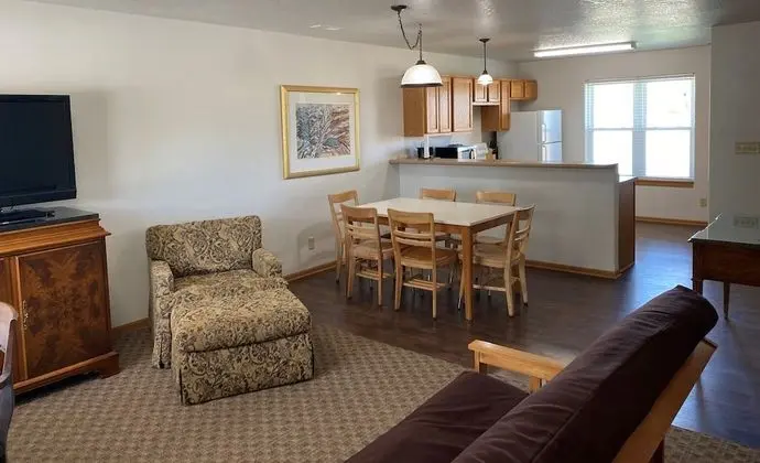 Room 2 King 1 Twin Bed Non Smoking Kitchen