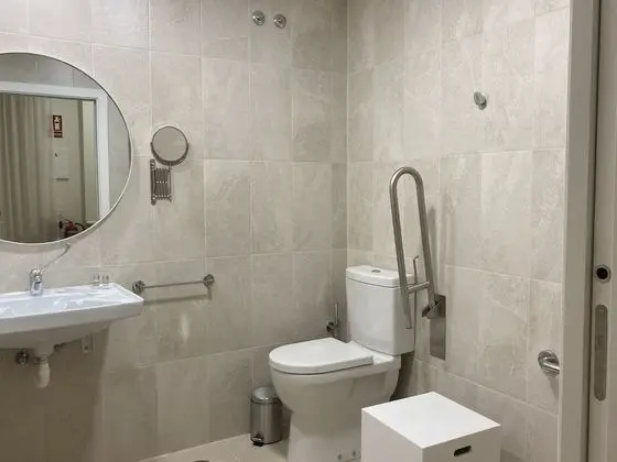 Junior Tek Büyük Yataklı Oda