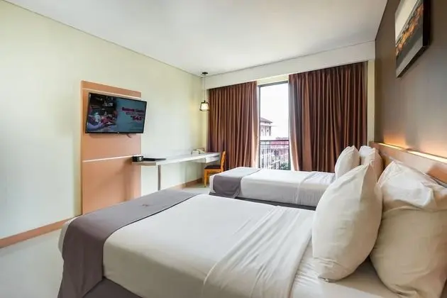 Deluxe Tek Büyük veya İki Ayrı Yataklı Oda