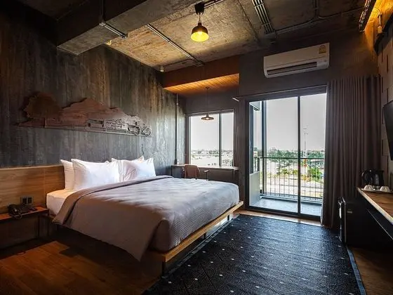 Urban King Bed