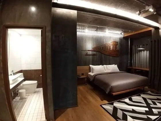 Urban King Bed