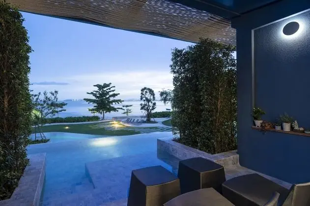 Deluxe Oda, Havuz Kullanımı, Deniz Manzaralı (Non - Smoking)
