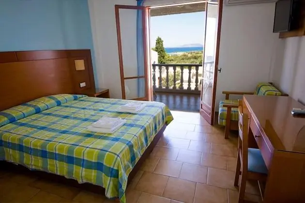 Tek Büyük veya İki Ayrı Yataklı Oda, Deniz Manzaralı