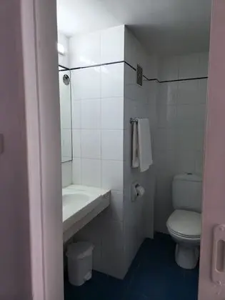 Standard Oda, Avlu Manzaralı