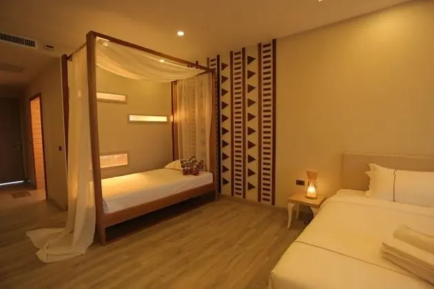 Suite Room with Balcony