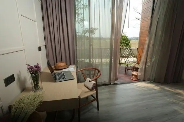 Superior Room with Balcony