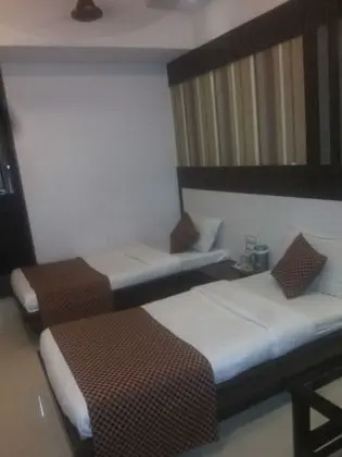 Deluxe Double Room N/AC