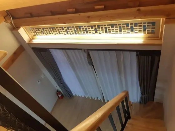 Oda (A / Not allowed to cook indoor)