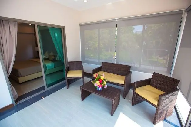 9 Bedroom Villa with Private Pool